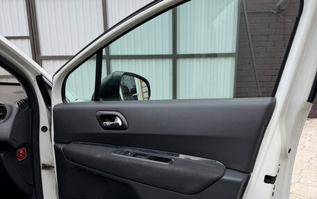 Peugeot 3008 I рестайлинг, 2011 год, 710 000 рублей, 14 фотография
