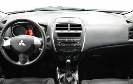 Mitsubishi ASX I рестайлинг, 2010 год, 715 000 рублей, 14 фотография