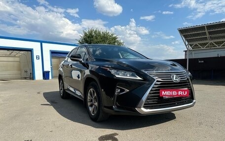 Lexus RX IV рестайлинг, 2018 год, 3 900 000 рублей, 2 фотография