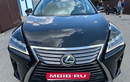 Lexus RX IV рестайлинг, 2018 год, 3 900 000 рублей, 7 фотография