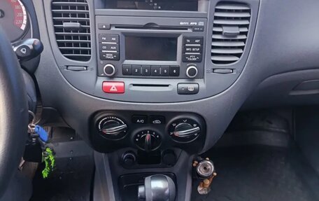 KIA Rio II, 2010 год, 599 000 рублей, 2 фотография