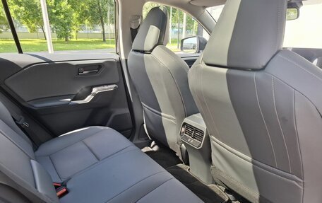 Toyota RAV4, 2026 год, 4 290 000 рублей, 24 фотография