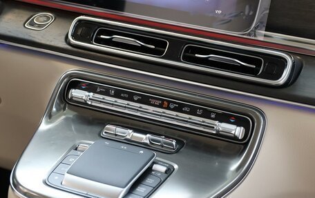 Mercedes-Benz V-Класс, 2026 год, 14 400 000 рублей, 23 фотография