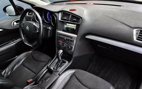 Citroen C4 II рестайлинг, 2018 год, 1 049 000 рублей, 10 фотография