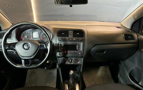 Volkswagen Polo VI (EU Market), 2015 год, 799 000 рублей, 10 фотография
