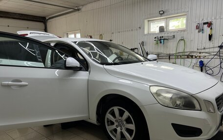 Volvo S60 III, 2012 год, 950 000 рублей, 4 фотография