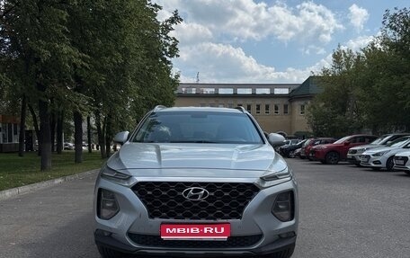 Hyundai Santa Fe IV, 2018 год, 1 950 000 рублей, 1 фотография
