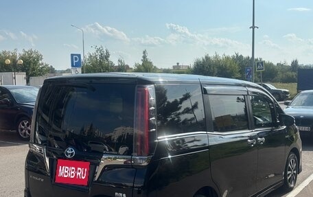 Toyota Esquire I, 2019 год, 2 499 000 рублей, 6 фотография