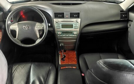 Toyota Camry, 2008 год, 945 000 рублей, 11 фотография