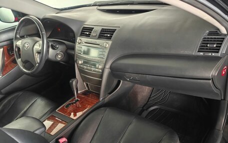Toyota Camry, 2008 год, 945 000 рублей, 10 фотография