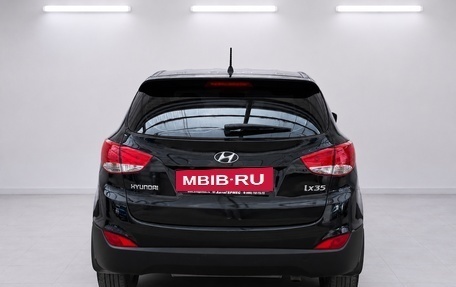 Hyundai ix35 I рестайлинг, 2013 год, 950 000 рублей, 3 фотография