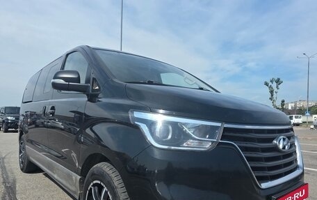 Hyundai H-1 II рестайлинг, 2019 год, 1 995 000 рублей, 8 фотография