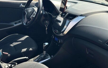 Hyundai Solaris II рестайлинг, 2012 год, 625 000 рублей, 6 фотография