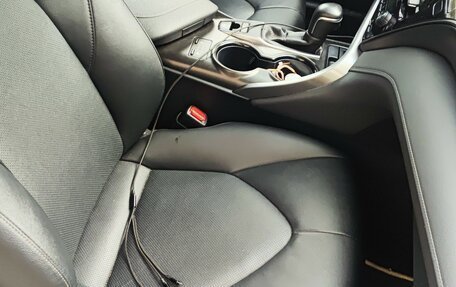 Toyota Camry, 2021 год, 3 290 000 рублей, 8 фотография
