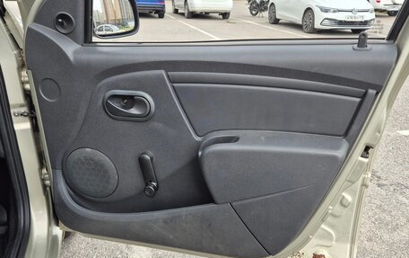 Renault Logan I, 2011 год, 350 000 рублей, 17 фотография