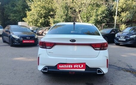 KIA Rio IV, 2021 год, 1 450 000 рублей, 3 фотография