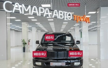 Toyota Land Cruiser 100 рестайлинг 2, 2002 год, 1 049 000 рублей, 8 фотография