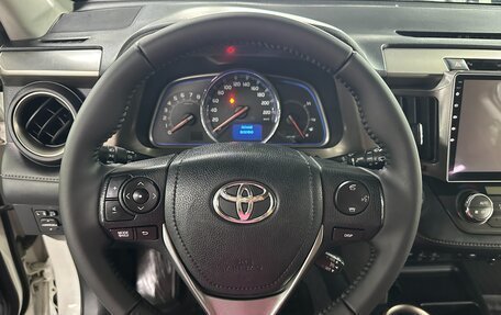 Toyota RAV4, 2013 год, 1 985 000 рублей, 11 фотография