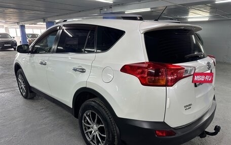 Toyota RAV4, 2013 год, 1 985 000 рублей, 7 фотография