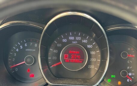 KIA Rio III рестайлинг, 2013 год, 920 000 рублей, 13 фотография