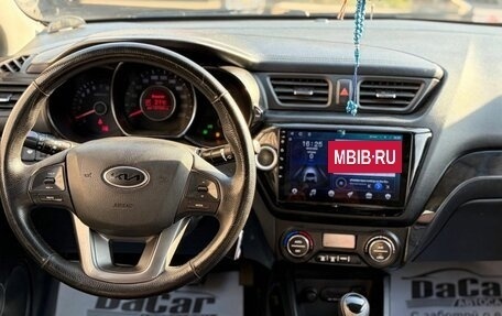 KIA Rio III рестайлинг, 2013 год, 920 000 рублей, 10 фотография