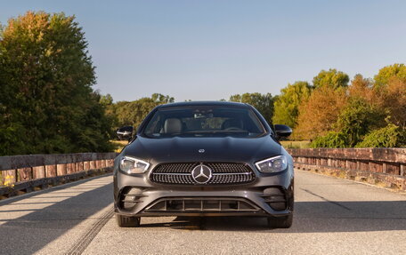 Mercedes-Benz E-Класс, 2021 год, 3 998 000 рублей, 3 фотография