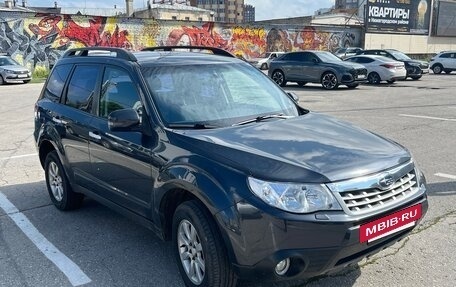 Subaru Forester, 2011 год, 999 999 рублей, 2 фотография