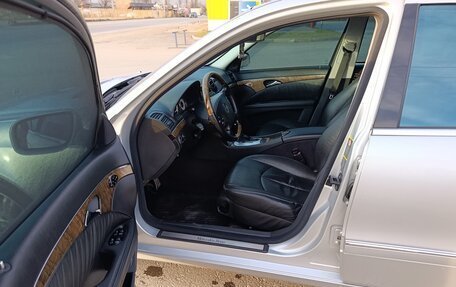 Mercedes-Benz E-Класс, 2005 год, 1 150 000 рублей, 11 фотография