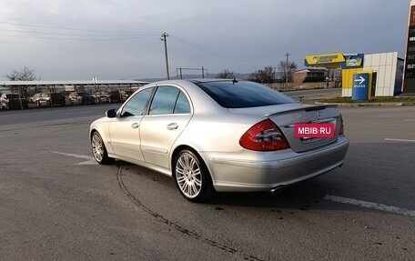 Mercedes-Benz E-Класс, 2005 год, 1 150 000 рублей, 5 фотография