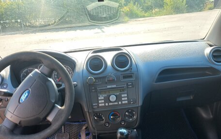 Ford Fiesta, 2007 год, 360 000 рублей, 13 фотография