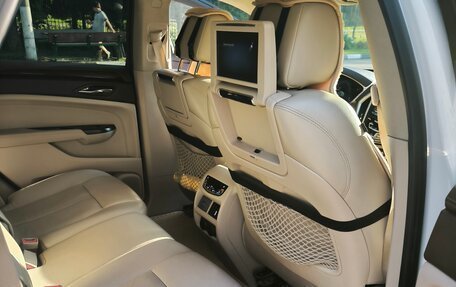 Cadillac SRX II рестайлинг, 2013 год, 1 490 000 рублей, 4 фотография