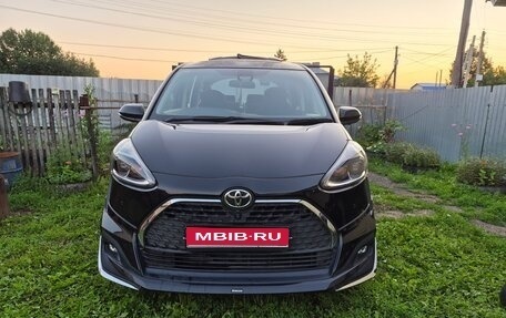Toyota Sienta II, 2020 год, 1 700 000 рублей, 1 фотография