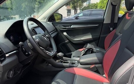 Skoda Karoq I, 2023 год, 2 520 000 рублей, 9 фотография