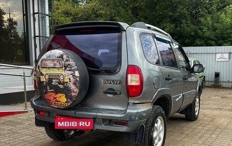 Chevrolet Niva I рестайлинг, 2004 год, 169 000 рублей, 3 фотография