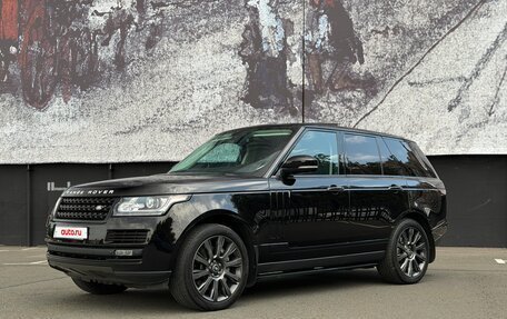 Land Rover Range Rover IV рестайлинг, 2015 год, 3 800 000 рублей, 3 фотография