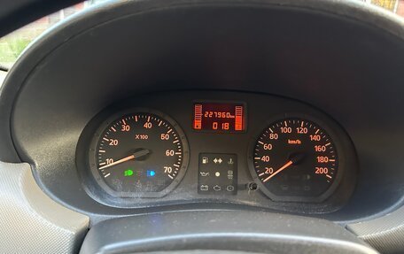 Renault Logan I, 2012 год, 75 000 рублей, 6 фотография
