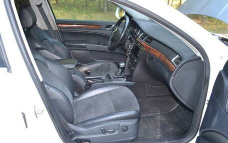 Skoda Superb III рестайлинг, 2012 год, 670 000 рублей, 13 фотография