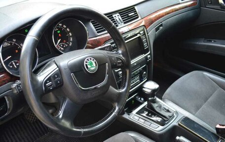 Skoda Superb III рестайлинг, 2012 год, 670 000 рублей, 16 фотография
