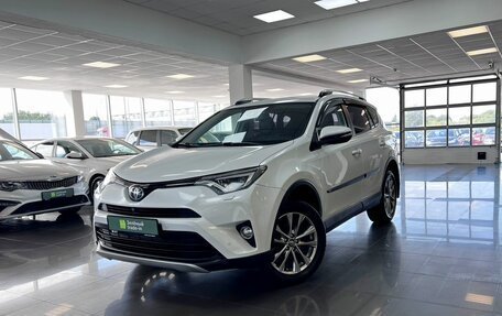 Toyota RAV4, 2018 год, 2 395 000 рублей, 1 фотография