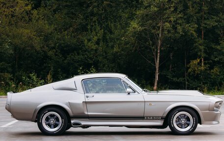 Ford Mustang VI рестайлинг, 1967 год, 120 000 000 рублей, 5 фотография