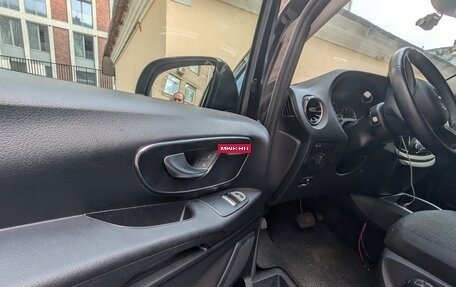 Mercedes-Benz Vito, 2021 год, 6 190 000 рублей, 5 фотография