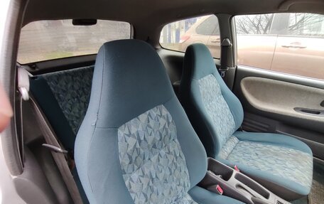 Mitsubishi Mirage VI рестайлинг, 1996 год, 160 000 рублей, 13 фотография