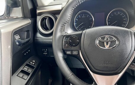Toyota RAV4, 2018 год, 2 395 000 рублей, 17 фотография