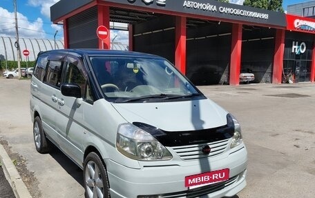 Nissan Serena II, 2003 год, 690 000 рублей, 2 фотография