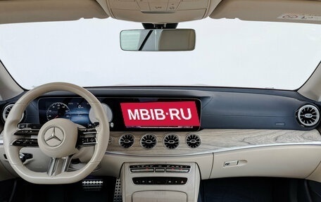 Mercedes-Benz E-Класс, 2021 год, 4 995 000 рублей, 14 фотография
