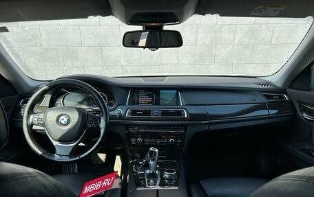 BMW 7 серия, 2015 год, 2 050 000 рублей, 9 фотография