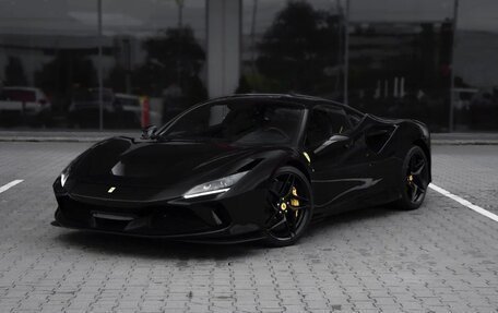 Ferrari F8, 2021 год, 25 990 000 рублей, 1 фотография
