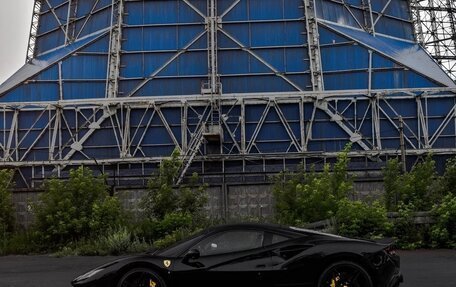 Ferrari F8, 2021 год, 25 990 000 рублей, 6 фотография