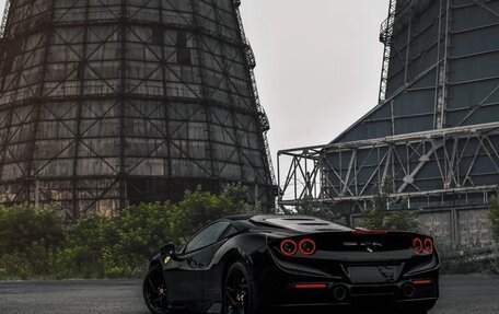 Ferrari F8, 2021 год, 25 990 000 рублей, 4 фотография