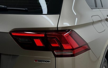Volkswagen Tiguan II, 2019 год, 2 987 000 рублей, 10 фотография
